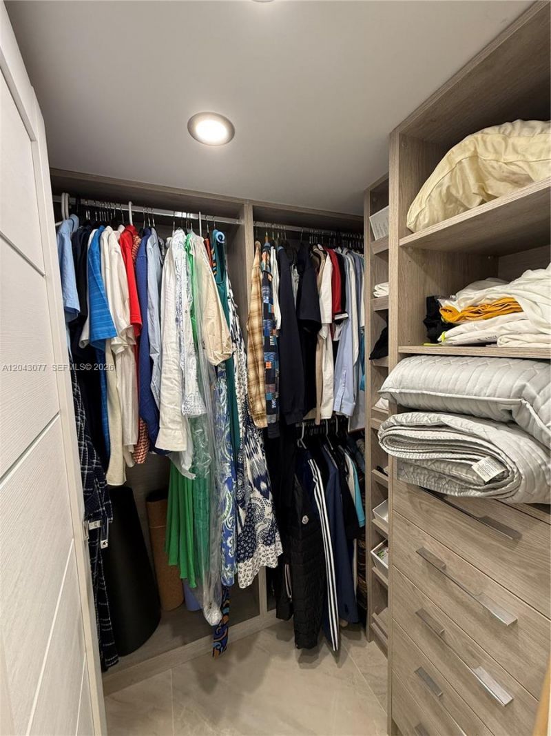 1849 S Ocean Dr, Unit PH5, Hallandale Beach, FL 33009 Photo