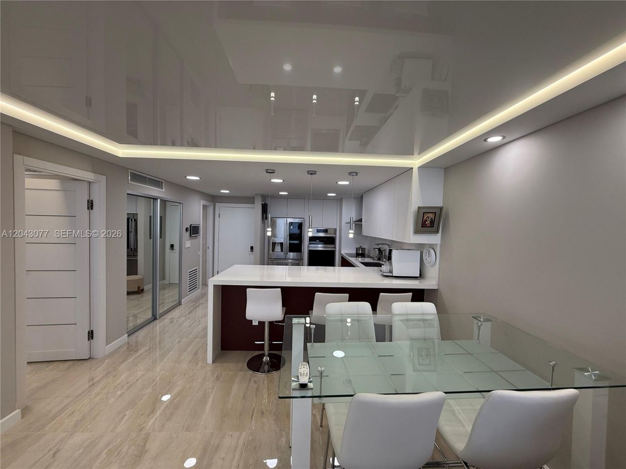 1849 S Ocean Dr, Unit PH5, Hallandale Beach, FL 33009 Photo