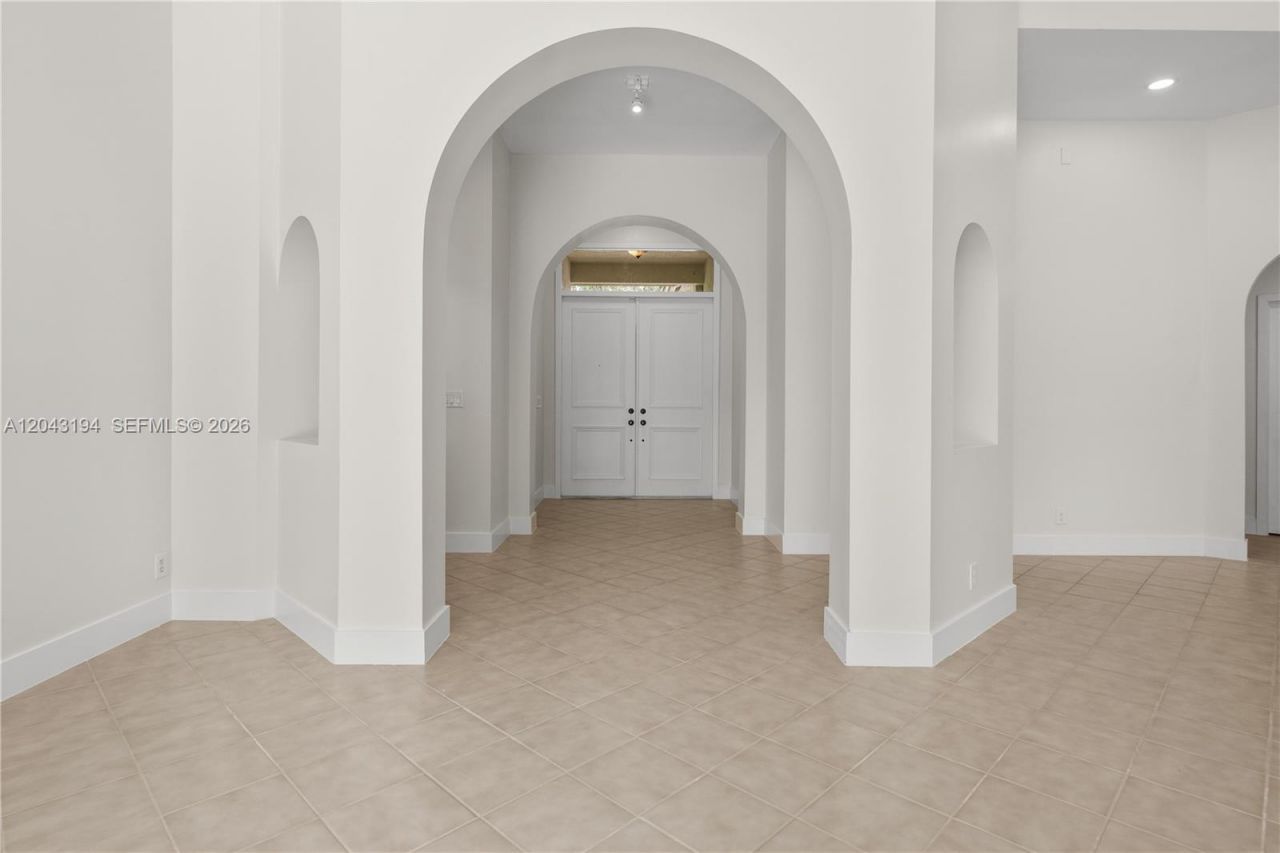 1087 Deerwood Ln , Unit 1087, Weston, FL 33326 Photo