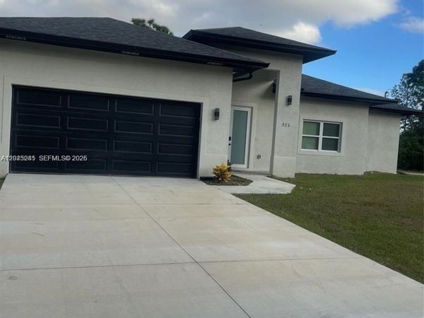 321 S Briggs , Lehigh Acres, FL 33974