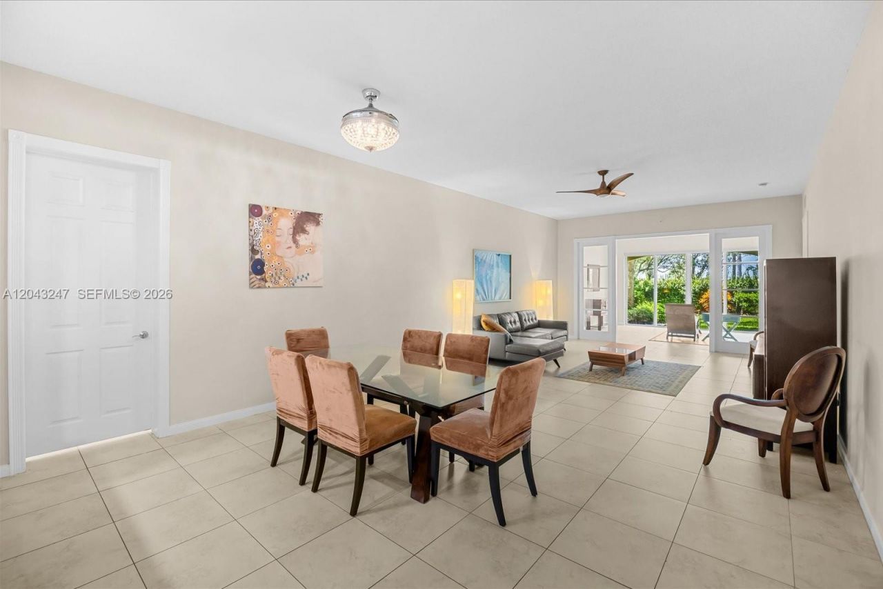 38 E Harbour Isle Dr E , Unit 104, Fort Pierce, FL 34949 Photo