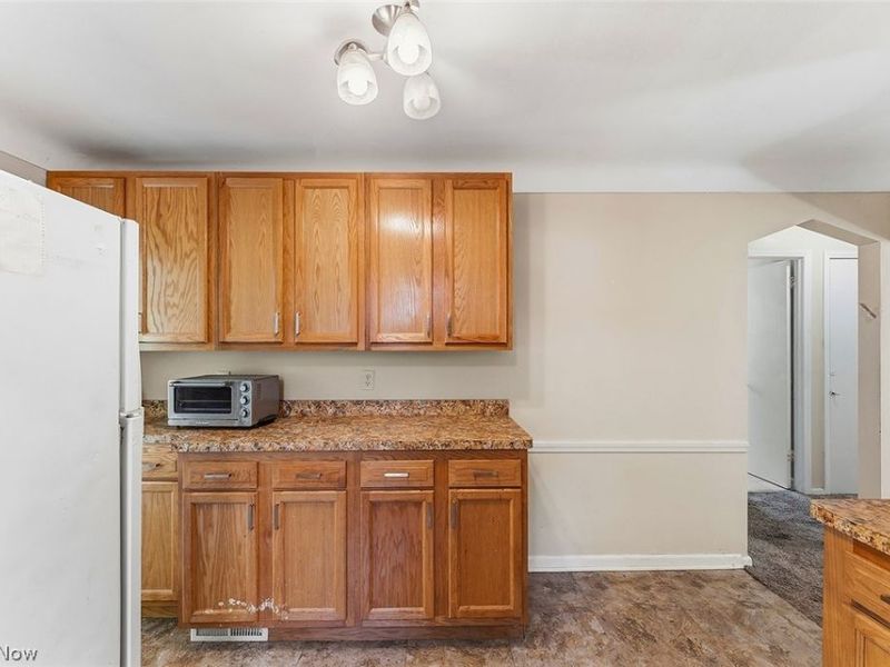 3809 Bainbridge Road, Cleveland Heights, OH 44118 Photo 9