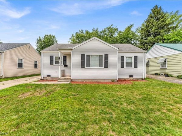 4026 W 144th Street , Cleveland, OH 44135