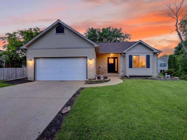 1013 Westridge Drive, Sun Prairie, WI 53590