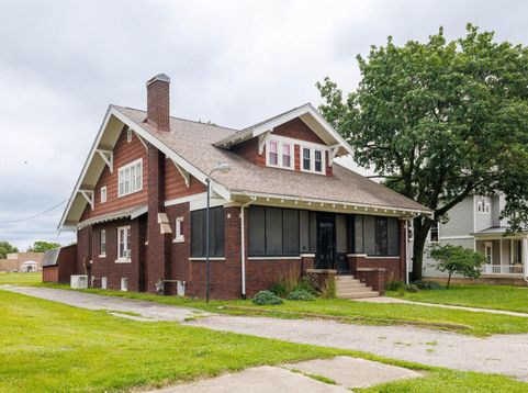 Main Photo