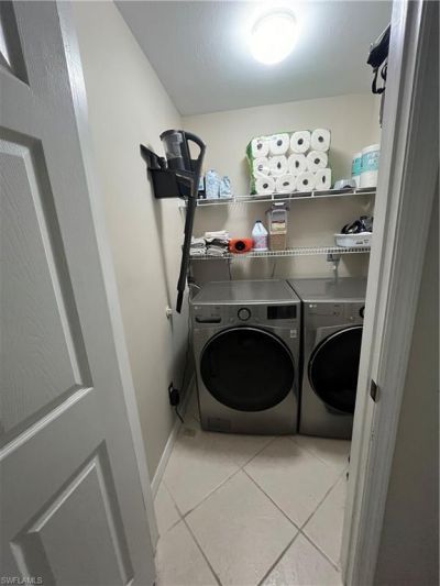 3715 Fieldstone Blvd , Unit 602, Naples, FL 34109 Photo