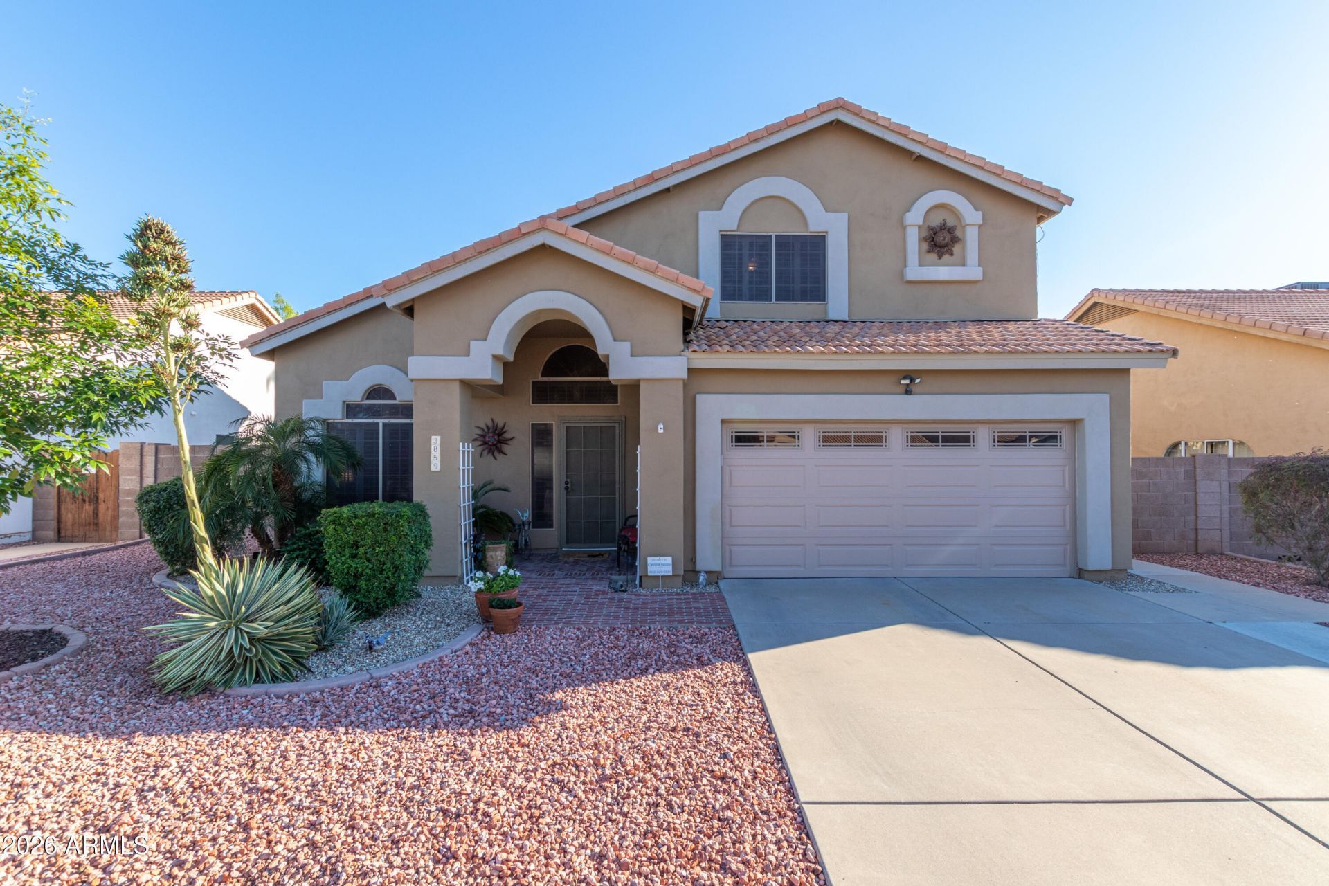 3859 W Alameda Road, Glendale, AZ 85310 Main Photo