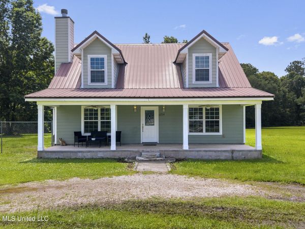 11729 Bell Avenue, Biloxi, MS 39532