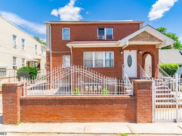 829 Allen St, Elizabeth, NJ 07202