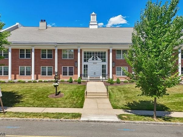 260 Prospect St, Westfield, NJ 07090