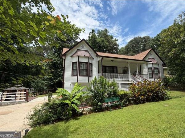 226 Waconda Avenue, Canton, GA 30114