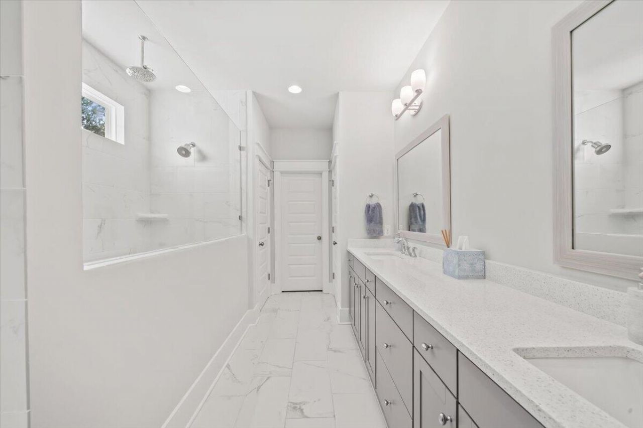2668 Fountainhead Way Photo 14