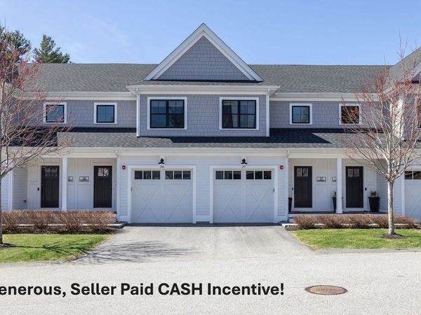 26 Southfield Ln, Unit 26, Sherborn, MA 01770