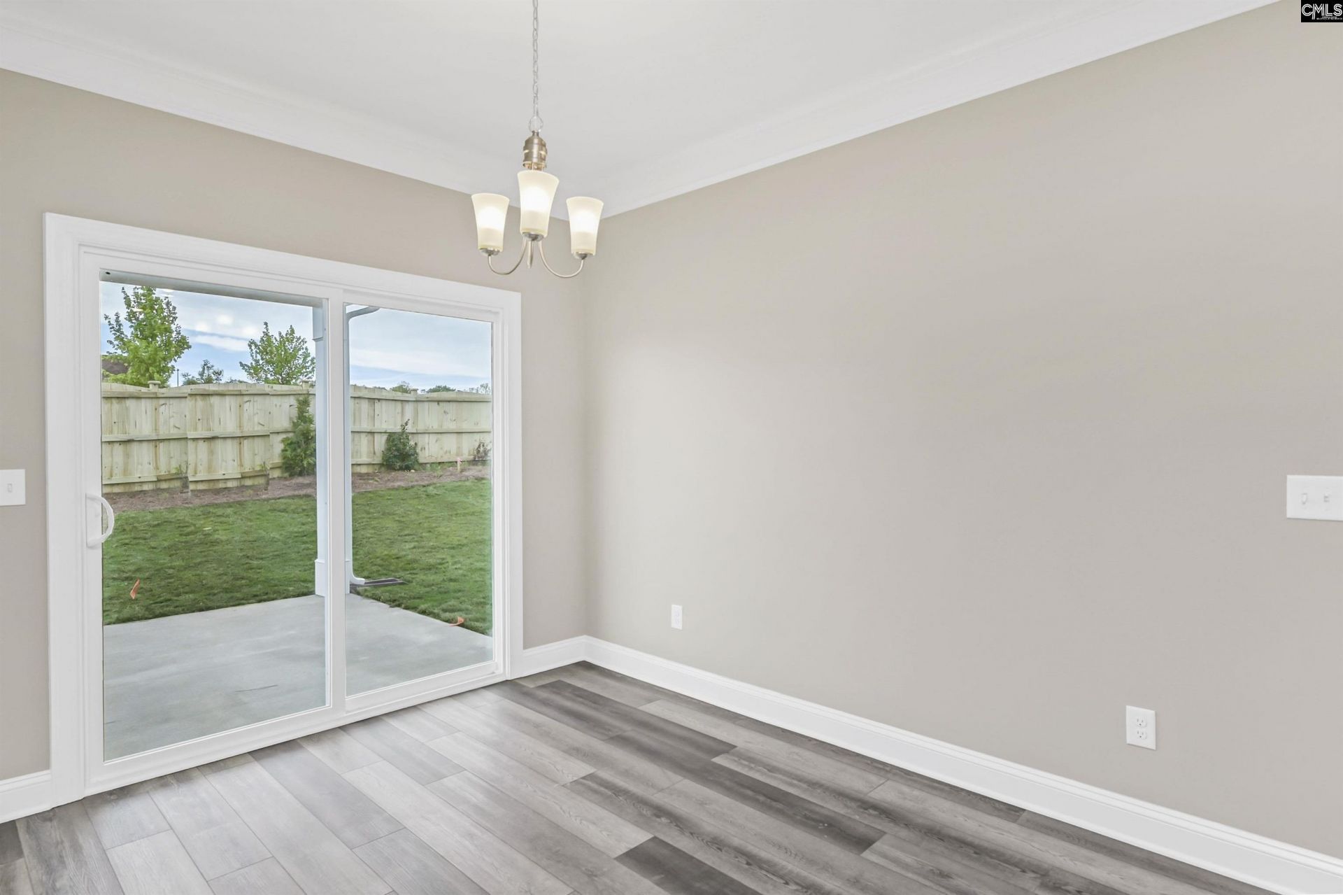 636 Thunder Gulch Avenue Photo 14