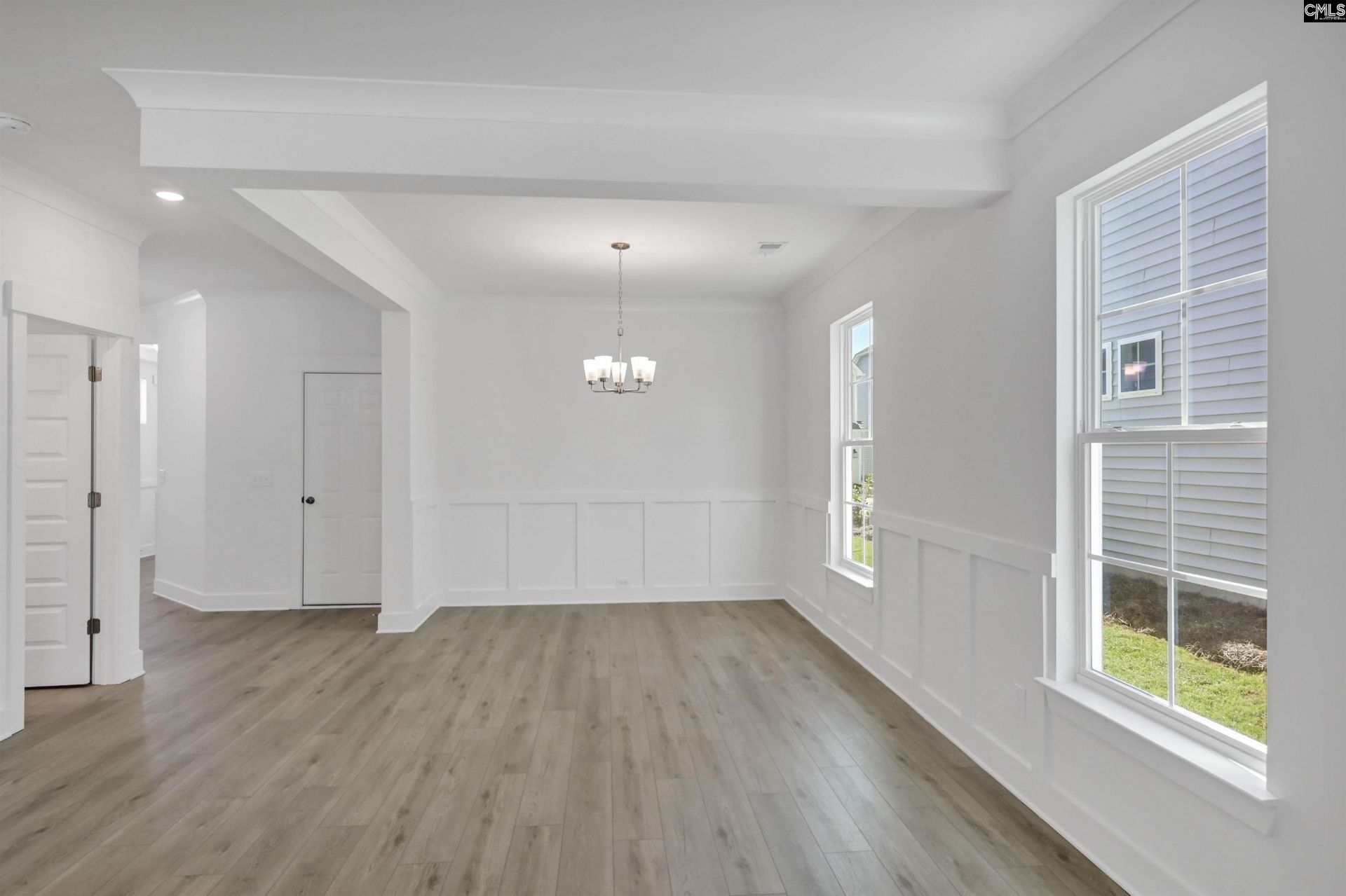 636 Thunder Gulch Avenue Photo 18
