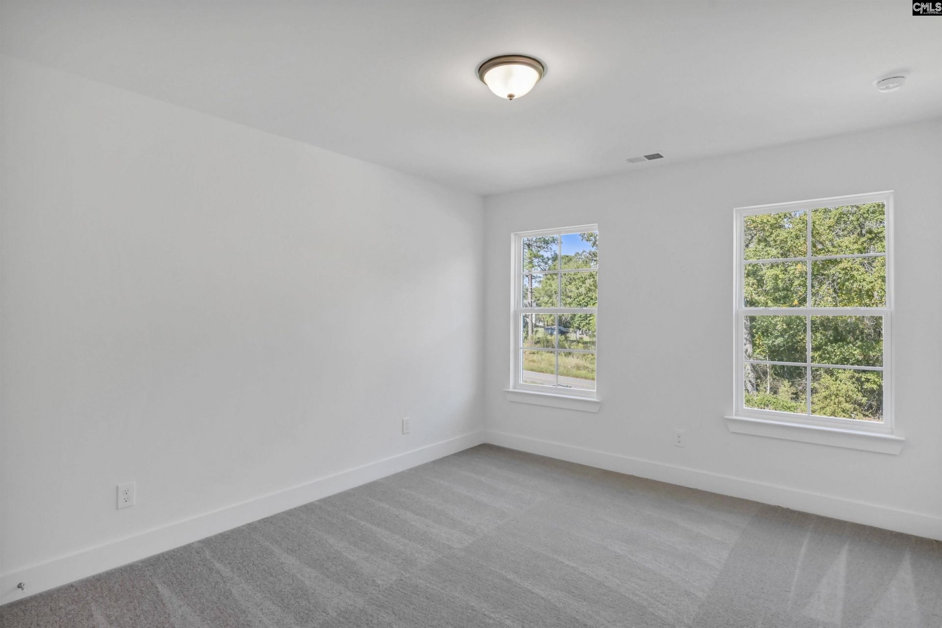 636 Thunder Gulch Avenue Photo 26