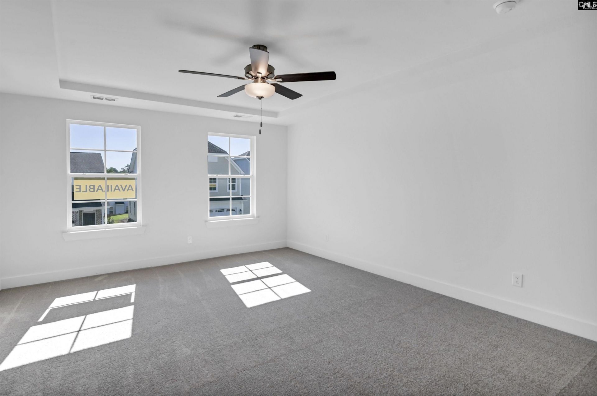 636 Thunder Gulch Avenue Photo 31