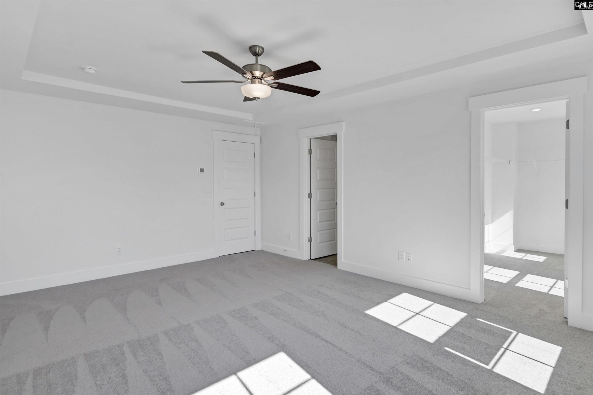 636 Thunder Gulch Avenue Photo 33