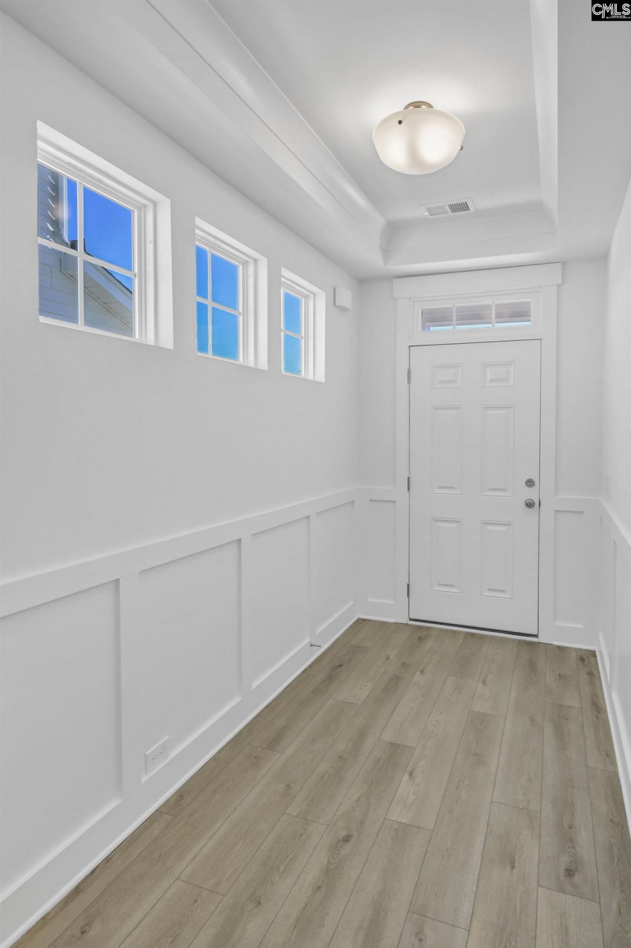 636 Thunder Gulch Avenue Photo 4