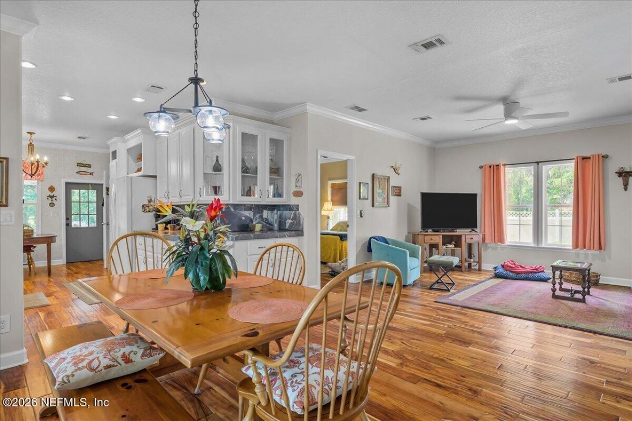 316 Riviera Drive, Crescent City, FL 32112 Photo