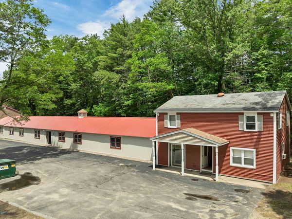 379 White Mountain Highway, Conway, NH 03818