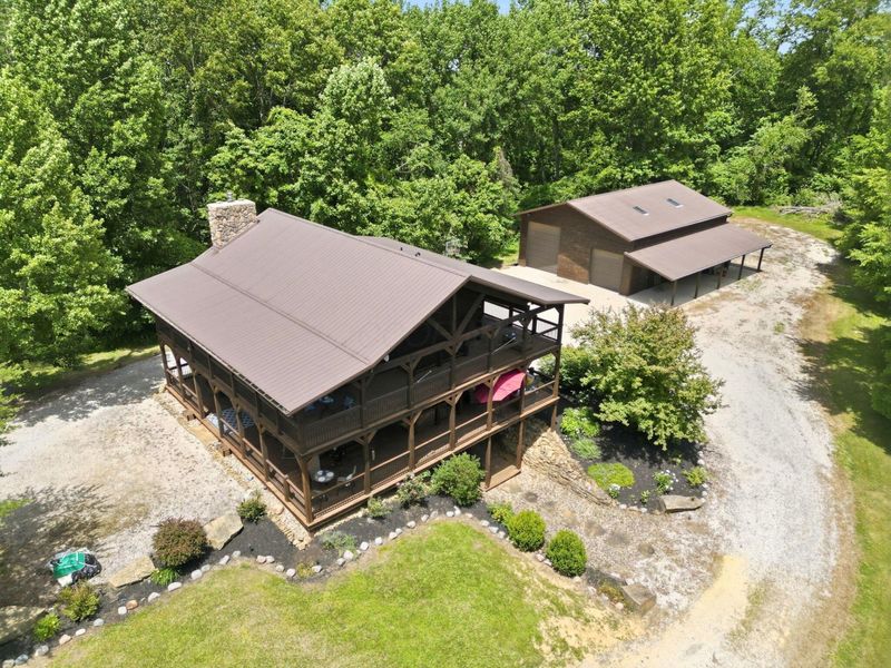 2611 Eckert Road SE, Lancaster, OH 43130 Photo 1
