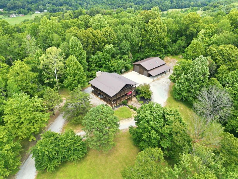 2611 Eckert Road SE, Lancaster, OH 43130 Photo 2