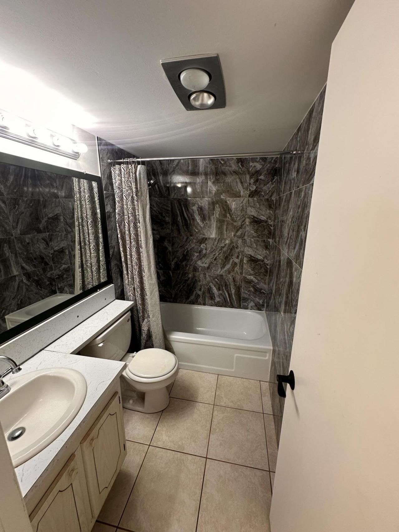 39 Cambridge B, West Palm Beach, FL 33417 Photo