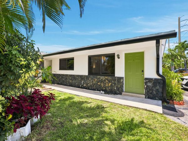 105 SE 2nd Street, Dania Beach, FL 33004