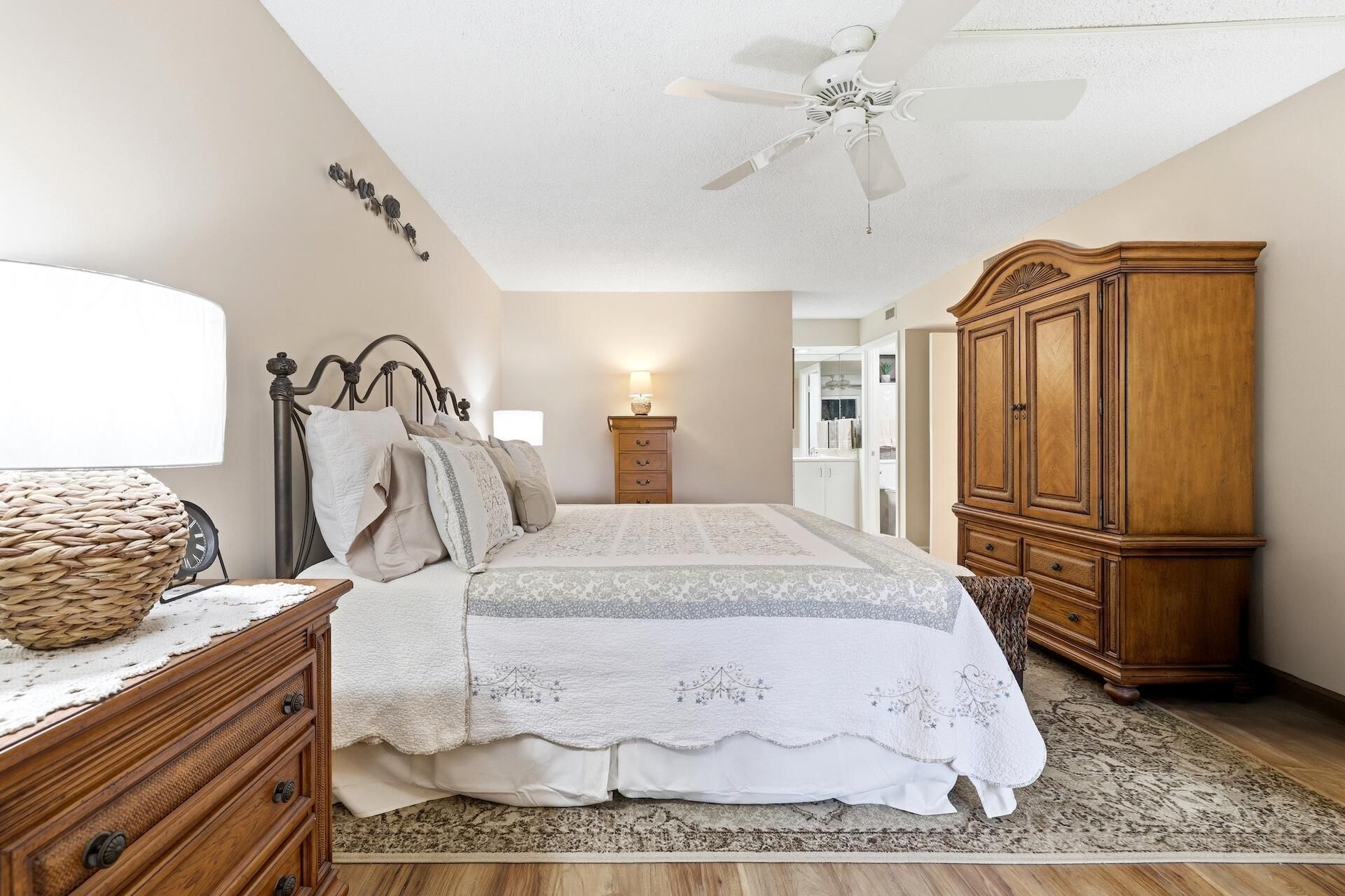 5344 Woodland Lakes Drive, Unit 223, Palm Beach Gardens, FL 33418 Photo