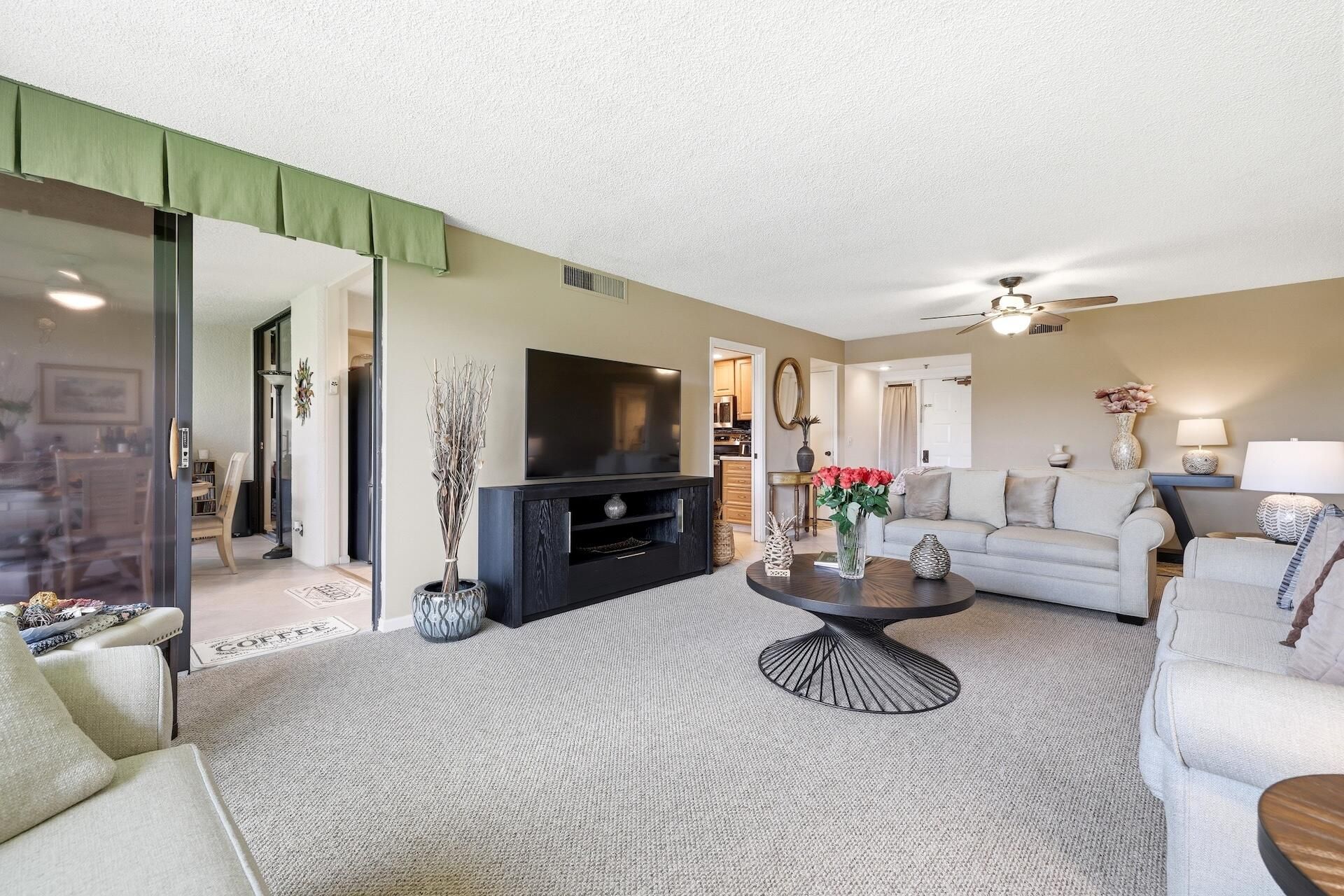 5344 Woodland Lakes Drive, Unit 223, Palm Beach Gardens, FL 33418 Photo