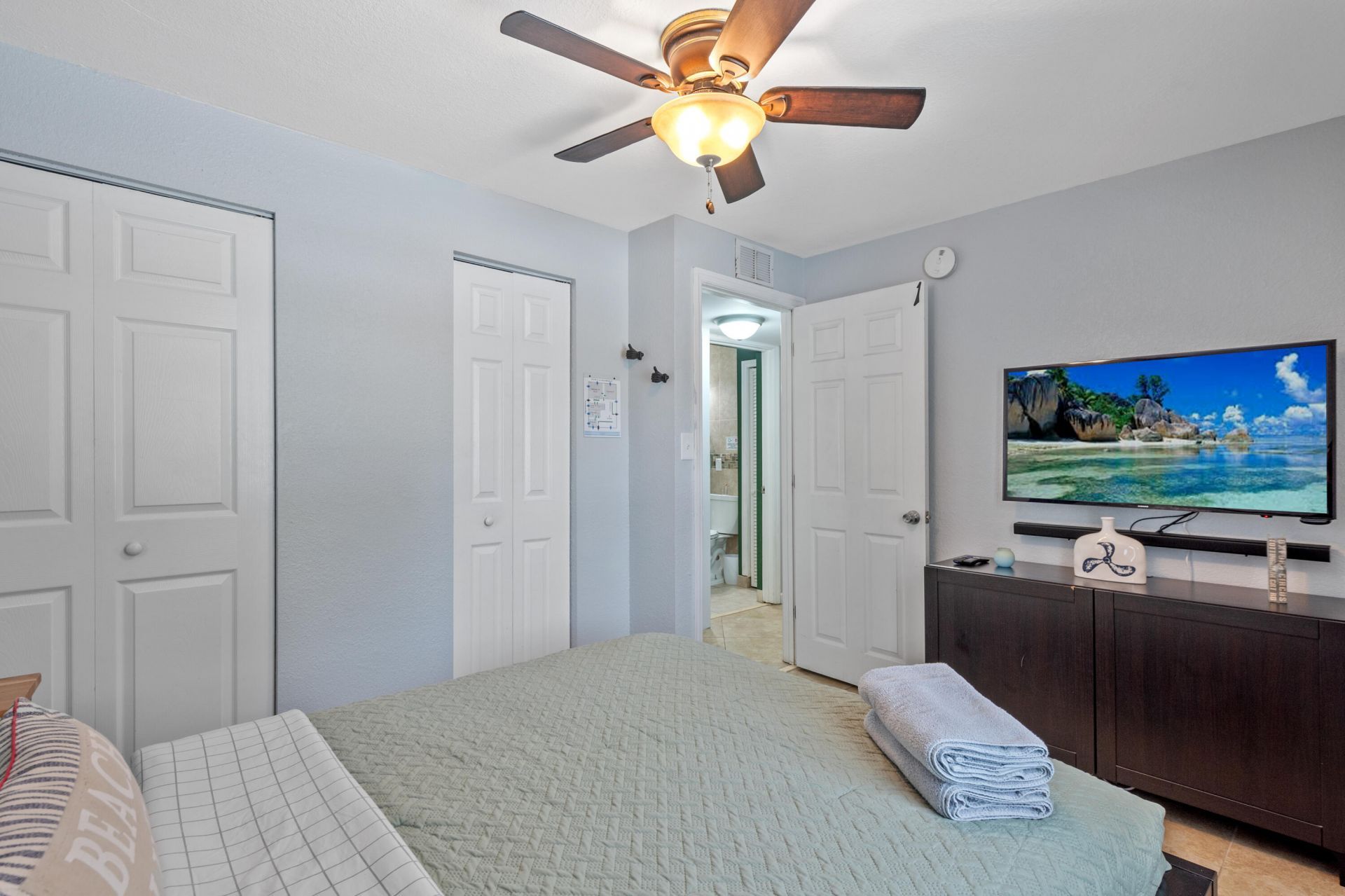 2012 SW 4th Avenue, Fort Lauderdale, FL 33315 Photo