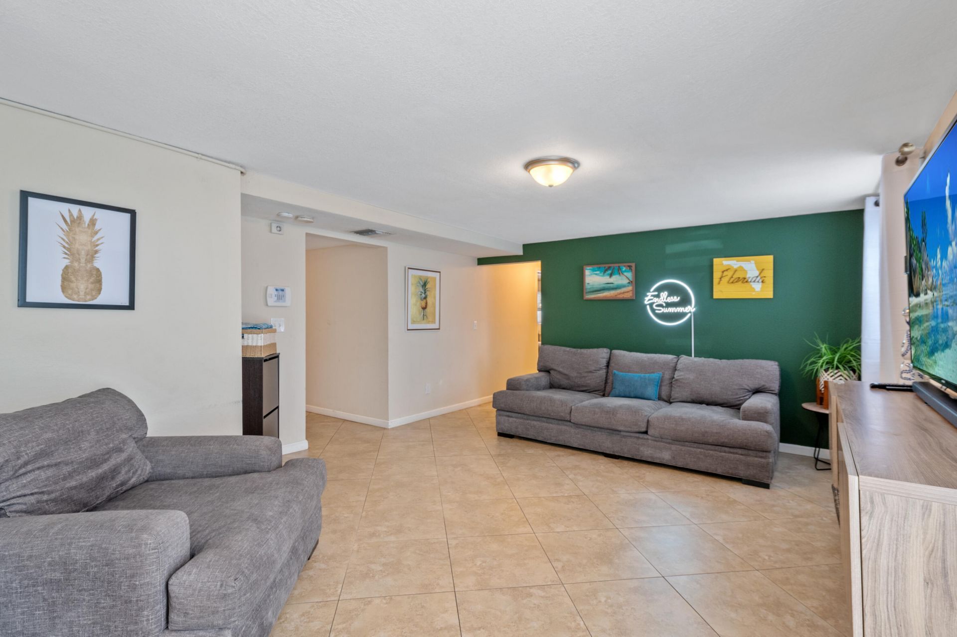 2012 SW 4th Avenue, Fort Lauderdale, FL 33315 Photo