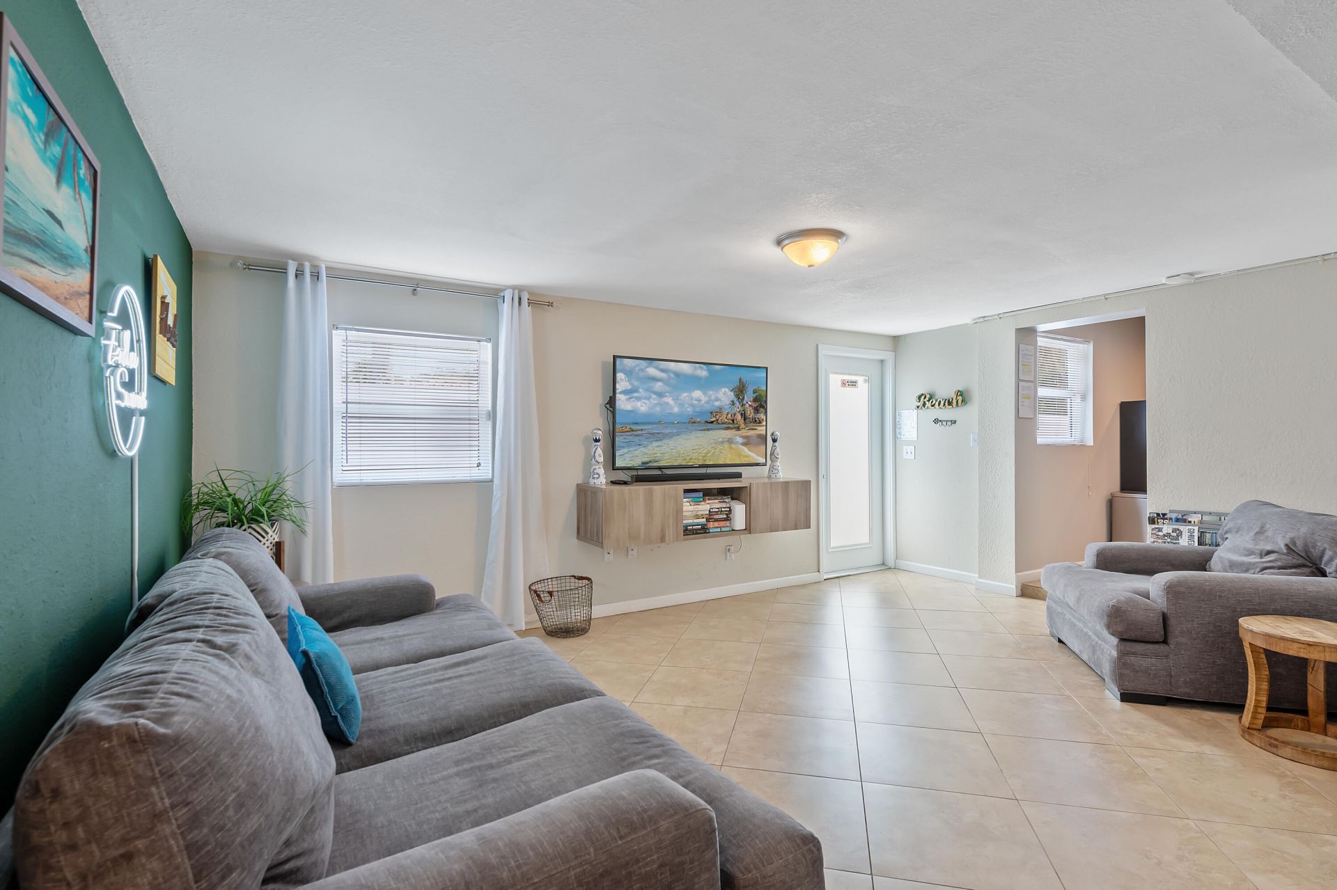 2012 SW 4th Avenue, Fort Lauderdale, FL 33315 Photo