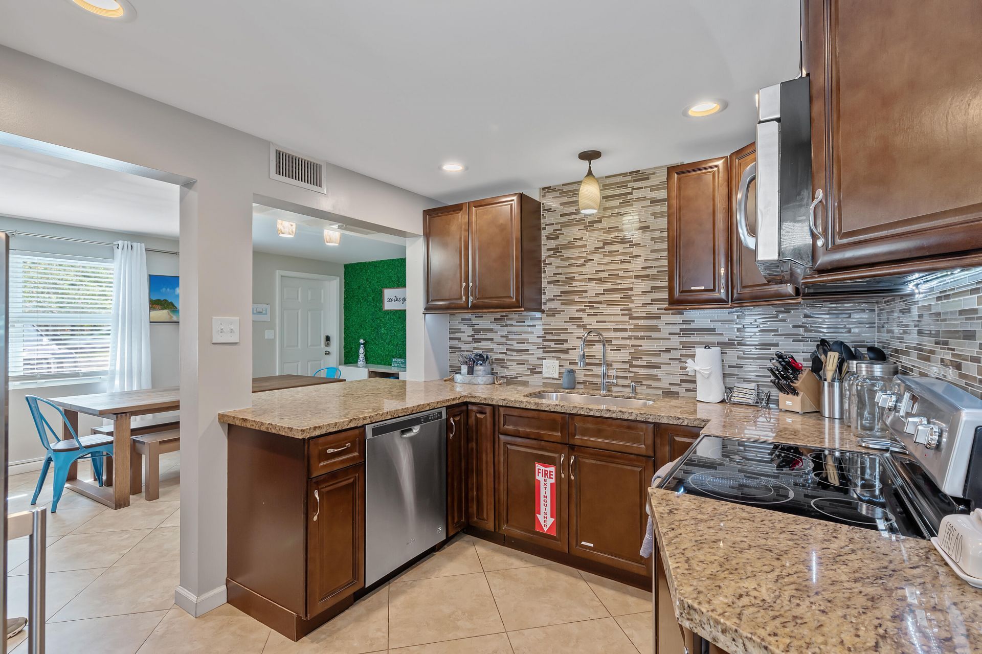 2012 SW 4th Avenue, Fort Lauderdale, FL 33315 Photo