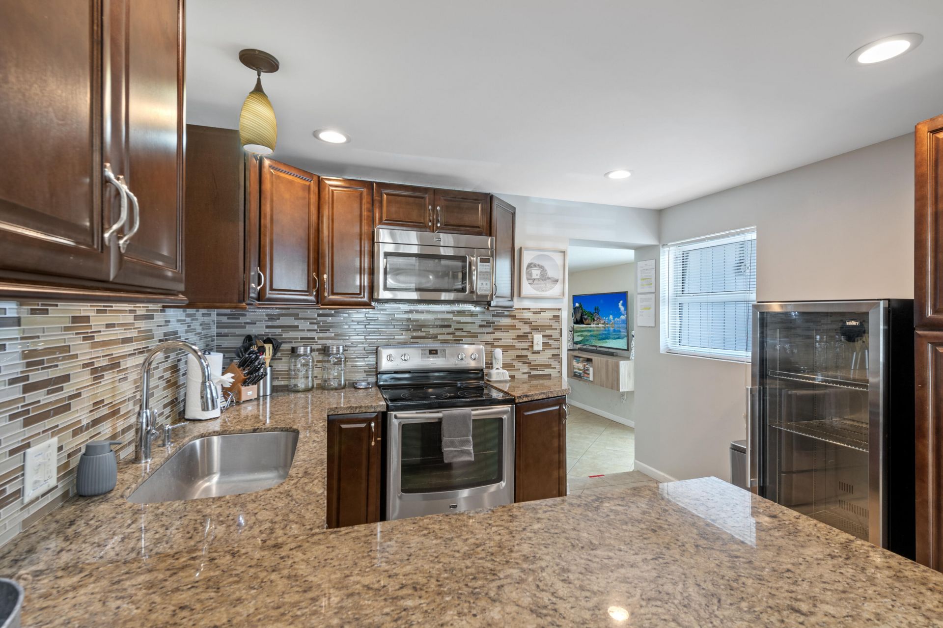 2012 SW 4th Avenue, Fort Lauderdale, FL 33315 Photo