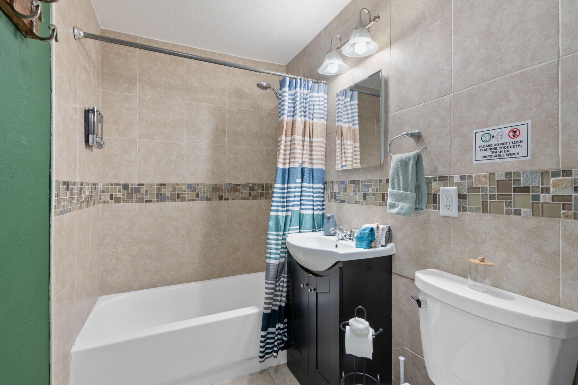2012 SW 4th Avenue, Fort Lauderdale, FL 33315 Photo