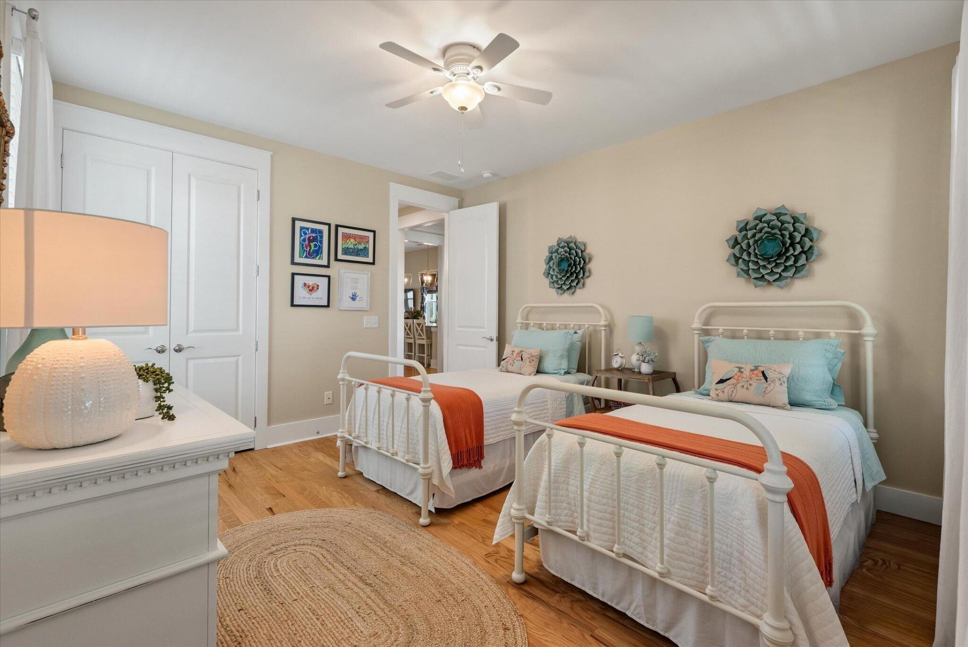 118 Starling Street Photo 31