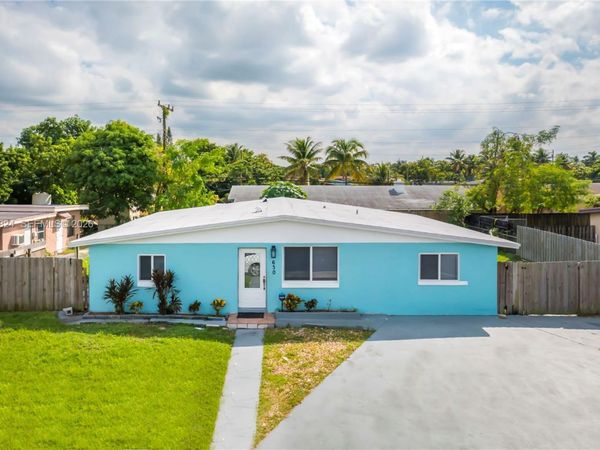 630 NW 199th St , Miami Gardens, FL 33169