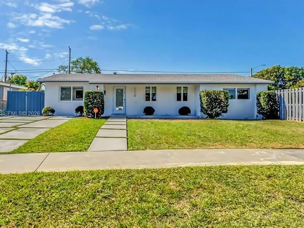 10010 SW 162nd St , Miami, FL 33157