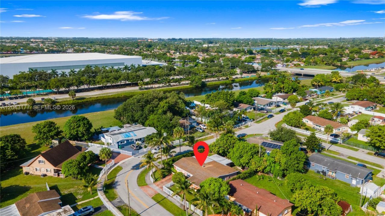 20400 NW 25th Ave, Miami Gardens, FL 33056 Photo