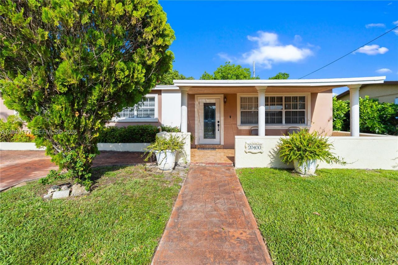20400 NW 25th Ave, Miami Gardens, FL 33056 Photo