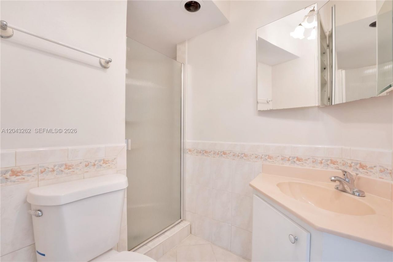 710 N Ocean Blvd , Unit 710, Pompano Beach, FL 33062 Photo