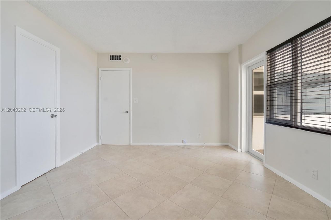 710 N Ocean Blvd , Unit 710, Pompano Beach, FL 33062 Photo
