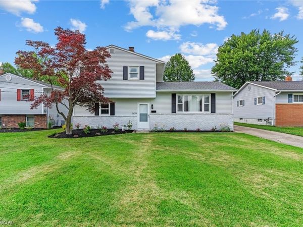 7479 Goldenrod Drive , Mentor on the Lake, OH 44060