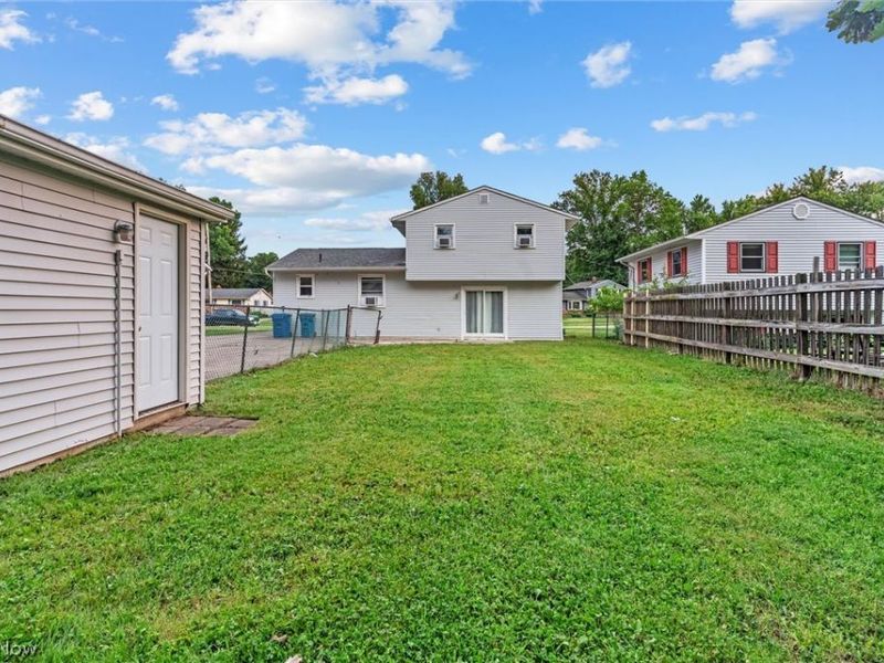 7479 Goldenrod Drive, Mentor on the Lake, OH 44060 Photo 33
