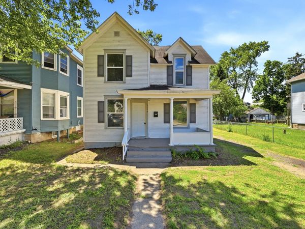 1128 Sigsbee Street SE, Grand Rapids, MI 49506