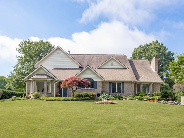 6669 W H Avenue, Kalamazoo, MI 49009