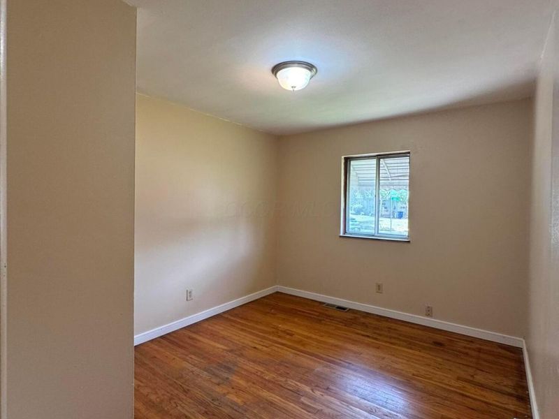 2480 Vanderberg Avenue, Columbus, OH 43204 Photo 14