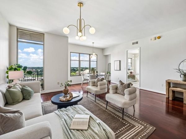 565 Peachtree Street NE, Unit 1610, Atlanta, GA 30308